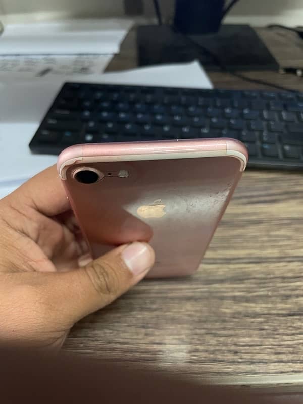 IPhone 7 Rose gold 256 Gb 6