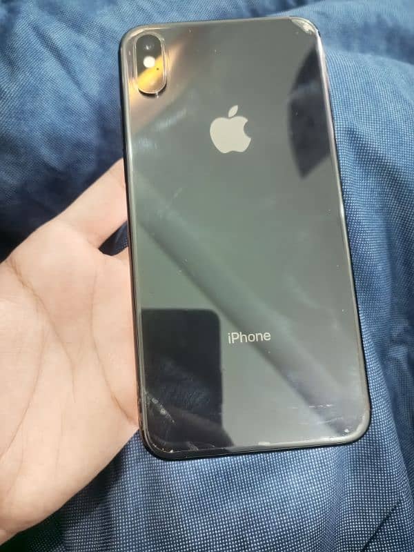 i phone xs max 256 PTA approved water pack 0