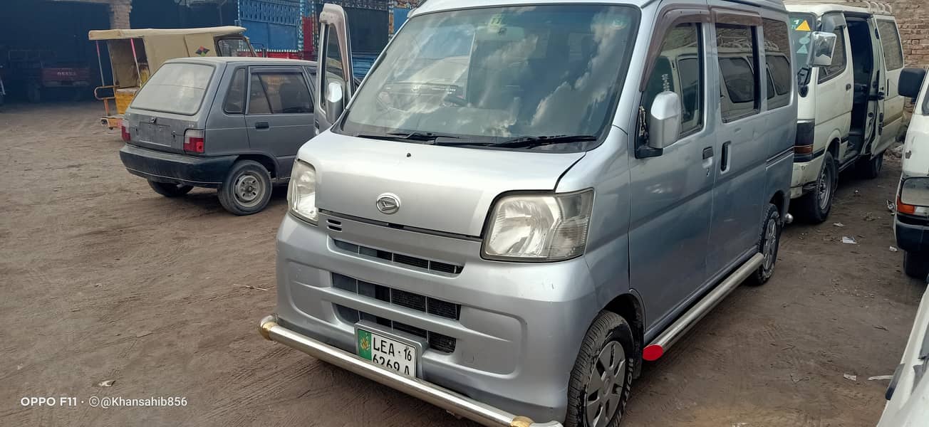 Daihatsu Hijet 2016 3