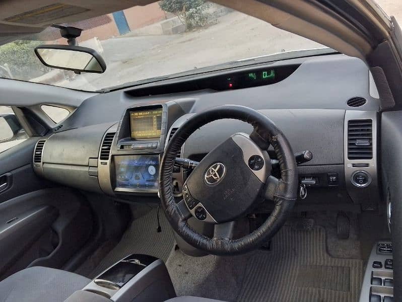 Toyota Prius 2010 4