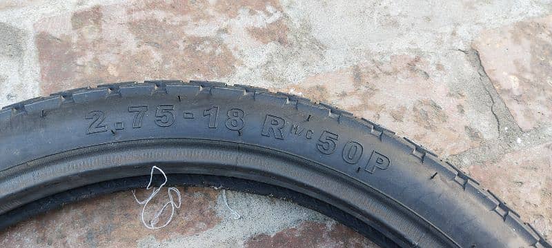 Tyres 275-18 Service 4