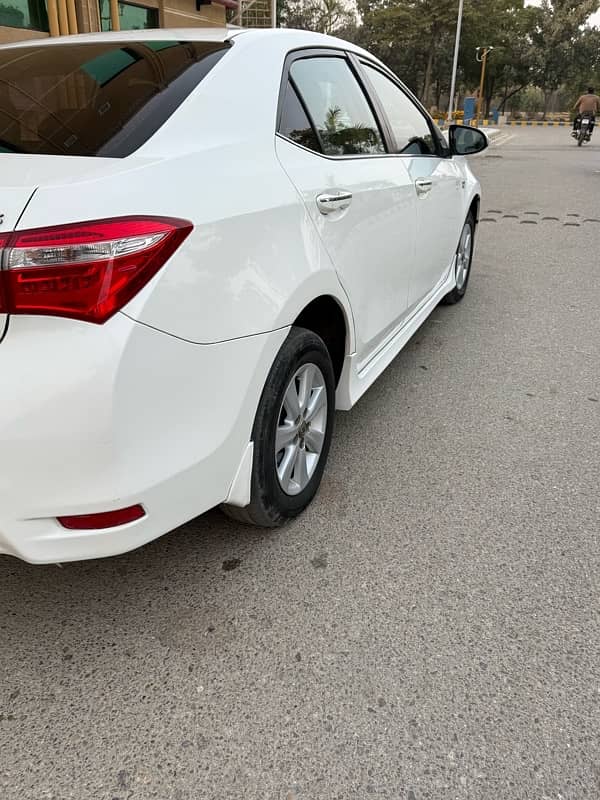 Toyota Altis Grande 2015 8