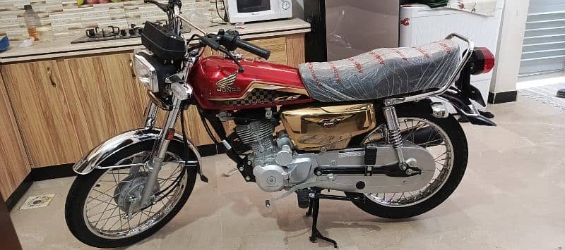 Honda cg125 gold edition 2024 1