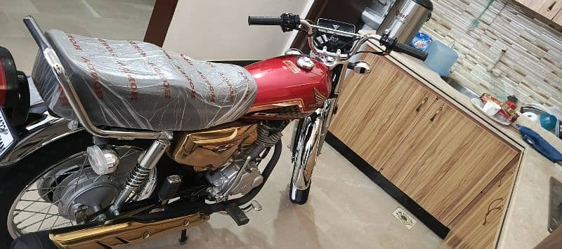 Honda cg125 gold edition 2024 2