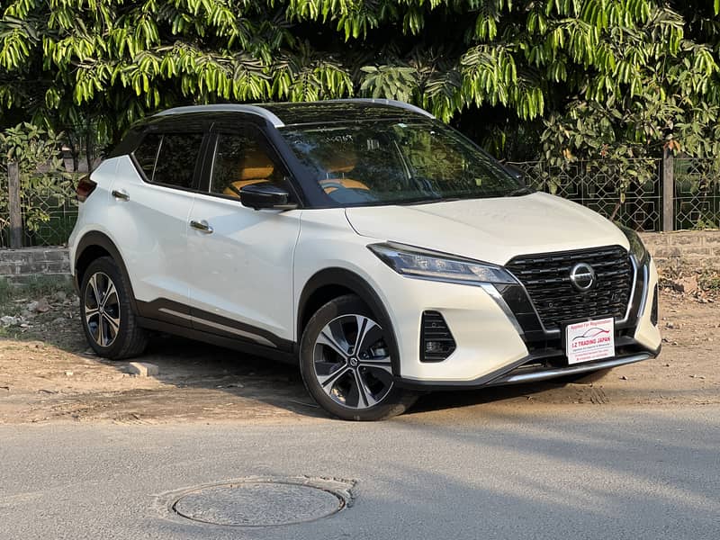 Nissan Kicks, X 2 Tone Interior Edition, 2021 Model, 2024 Import 2