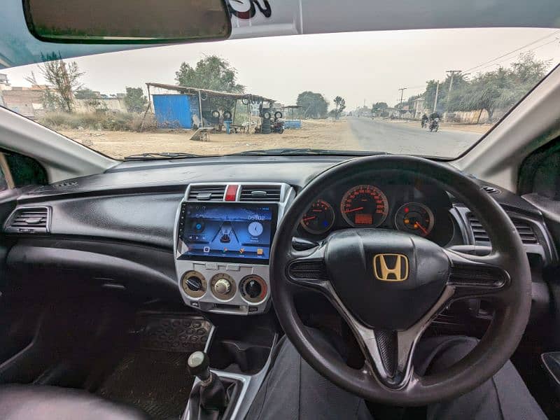 Honda City 2009 4