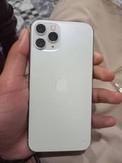 iPhone 11 pro (256gb) (pta approved )