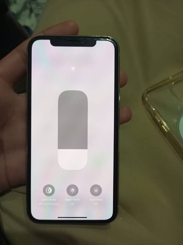 iPhone 11 pro (256gb) (pta approved ) 8