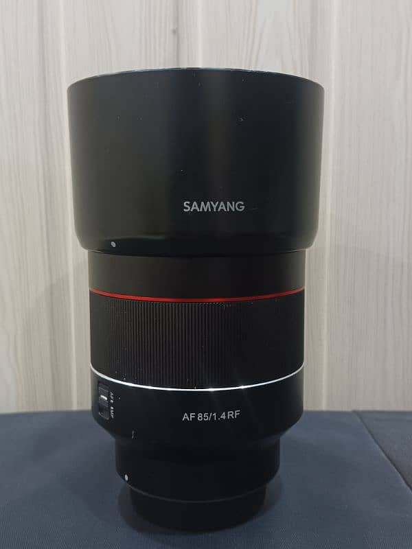 samyang 85mm F1.4 RF mount 0