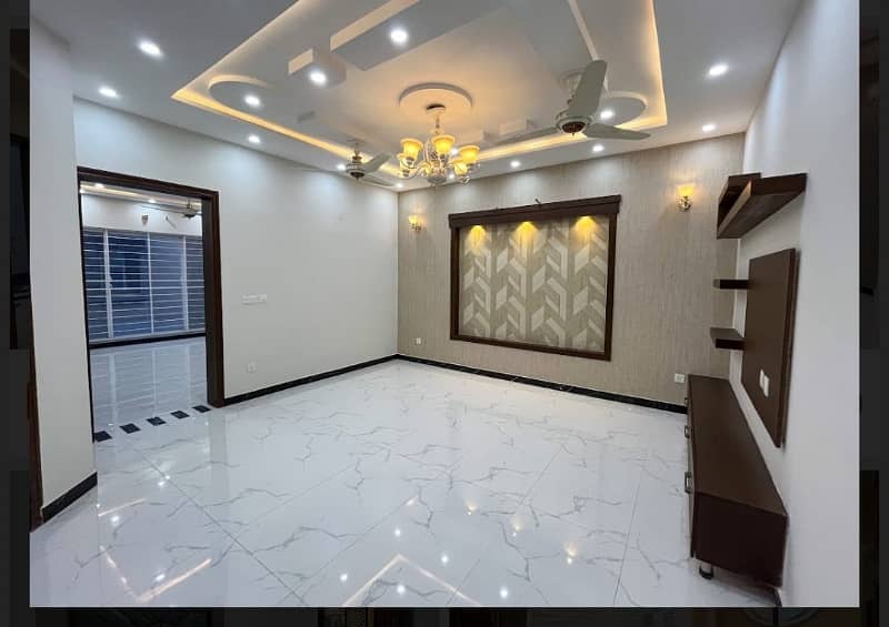 House For sale In Lahore 12