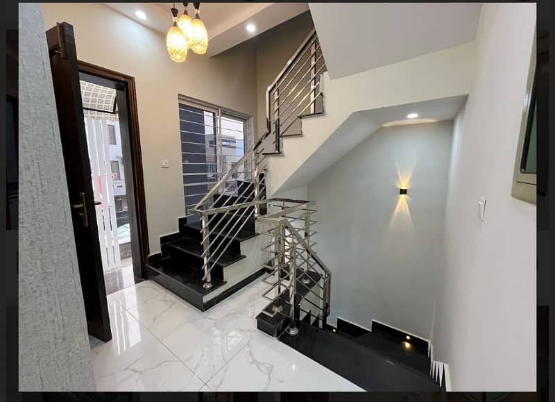 House For sale In Lahore 19