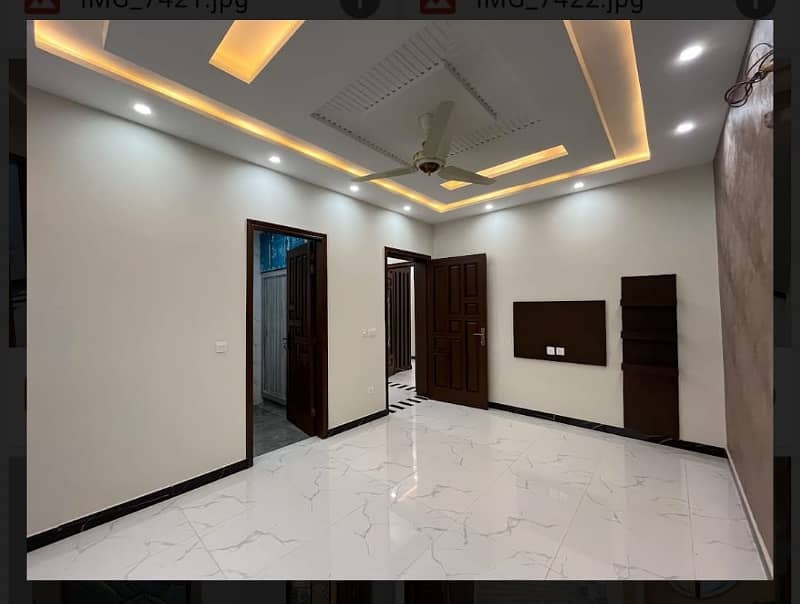 House For sale In Lahore 26