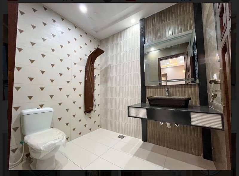 House For sale In Lahore 30