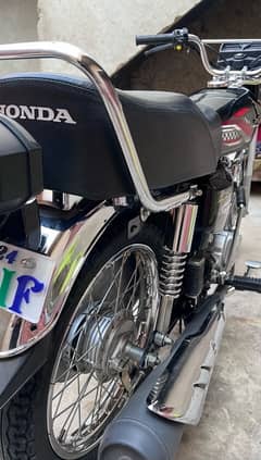 Honda 125 brand new condition urgent sale