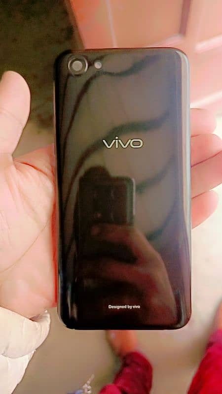 vivo y81s 4, 128 for sell urgent sell . . . condition 10/9 1