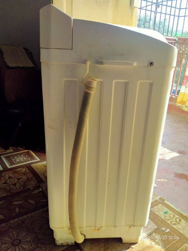 Used Washing Machine for Urgent Sell 4