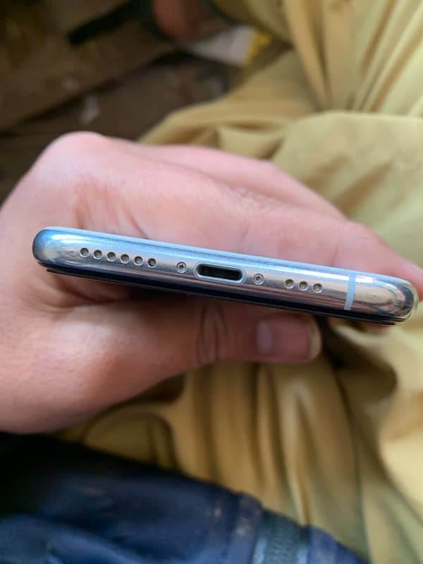 iPhone XS 256gb non-pta 7