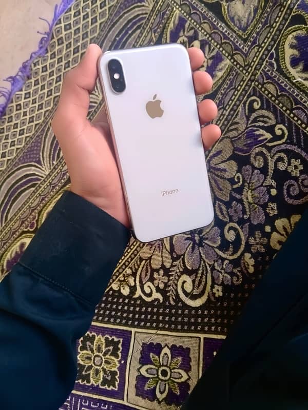 I phone x not  pti factory unlock 10 by 10 condition original piece 0