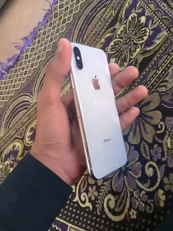 I phone x not  pti factory unlock 10 by 10 condition original piece 5