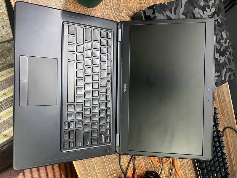 Dell i7 5th Gen 2