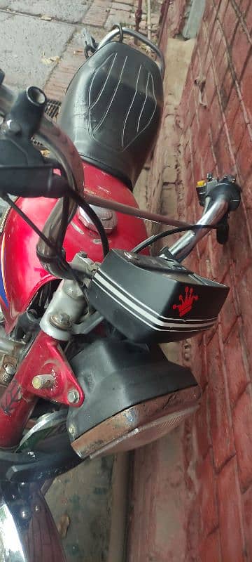 Honda CD 70 2020 5