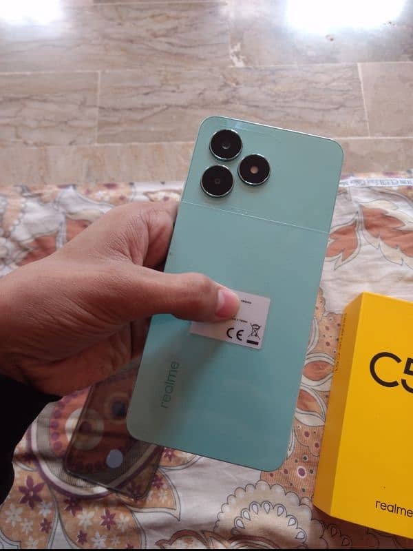 Realme C51 1