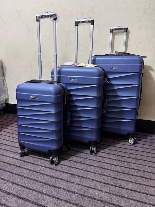 suitcases at wholesale rate/luggage /travel bag 10