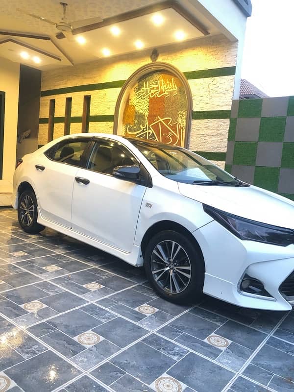 Toyota Corolla Altis 2018 5