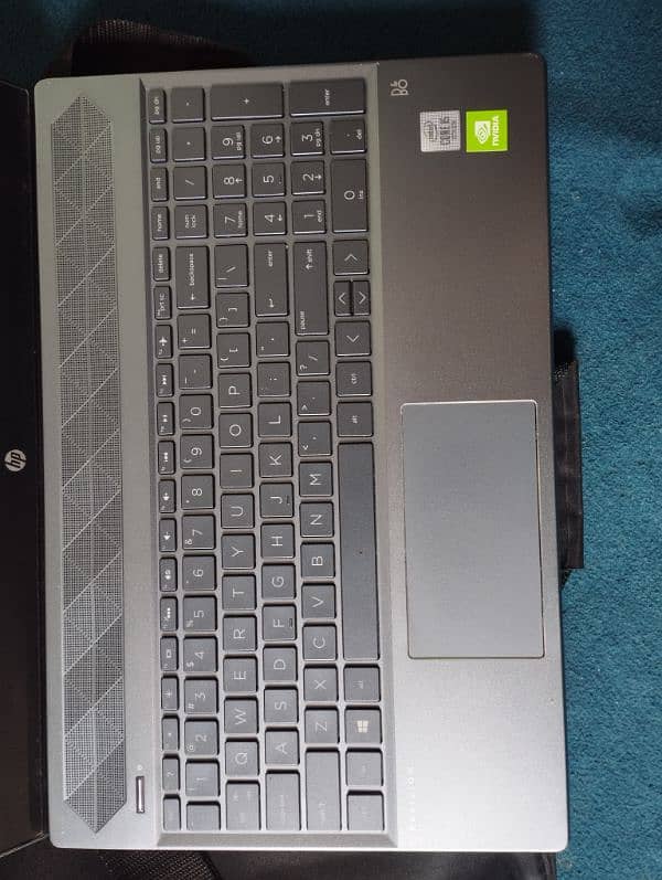 HP PAVILION 15-cs3xxx 3