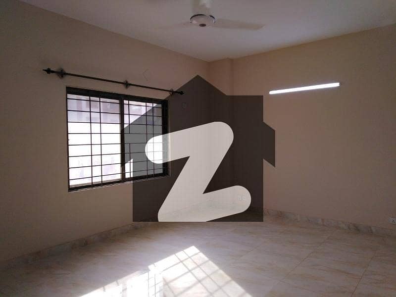 Single Storey 400 Square Yards Office For Rent In Gulshan-E-Iqbal - Block 5 Karachi 0