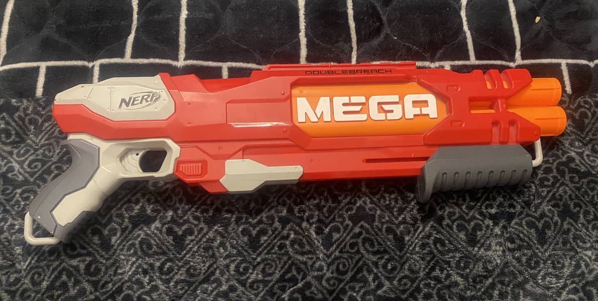 Nerf gun ! 100% working condition 0