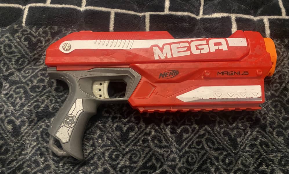 Nerf gun ! 100% working condition 2