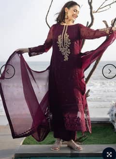 branded maroon beautiful 3pc