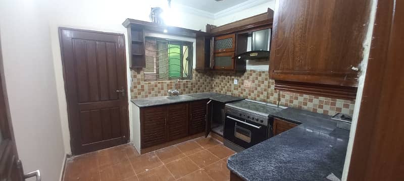 10 Marla 2 Bed Portion For Rent Available in Gulraiz Phase 2 2