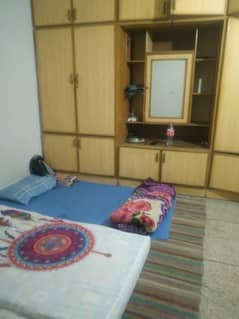 Sharing Room for Rent Available in Gulraiz phase 2