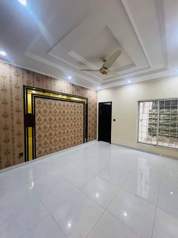 10 Marla 2 Bed Ground Portion for Rent Pakistan Town Phase 1 Islamabad 3