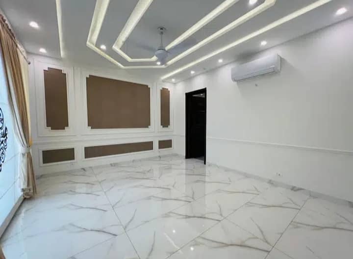 1 Kanal 6 Bed Designer Luxury House For Rent Available in Bahria Town Phase 2 15