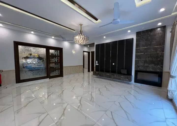 1 Kanal 6 Bed Designer Luxury House For Rent Available in Bahria Town Phase 2 16