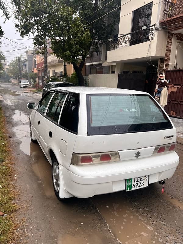 Beautiful Suzuki Cultus VXR 2012 fuel average 15-16 2