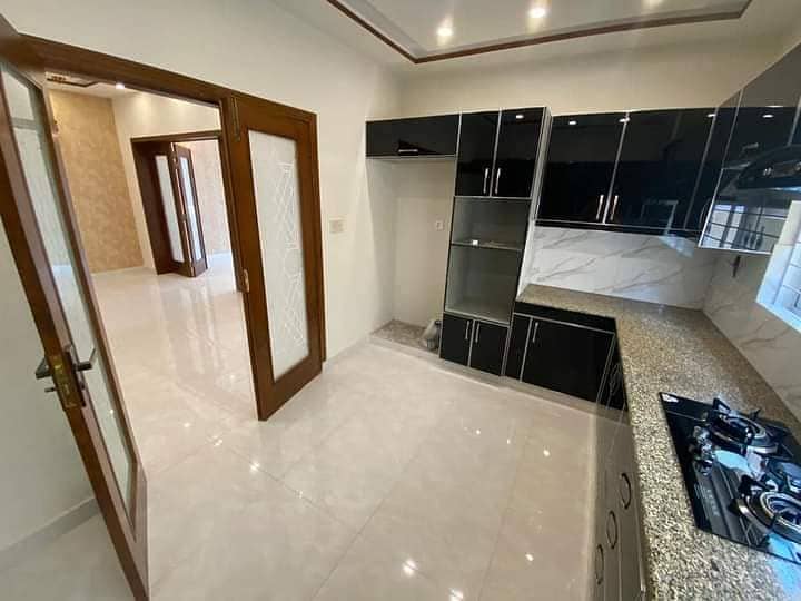 10 Marla 5 Bed Designer Luxury House For Rent Available in Bahria Town Phase 2 6