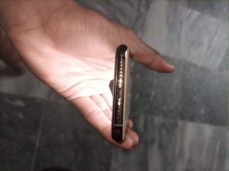 iPhone XS 256gb non pta factory unlock 2