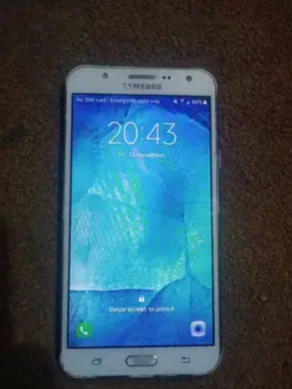 Samsung Galaxy j7 core 0