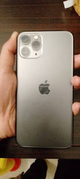 apple iphone 11 pro 0