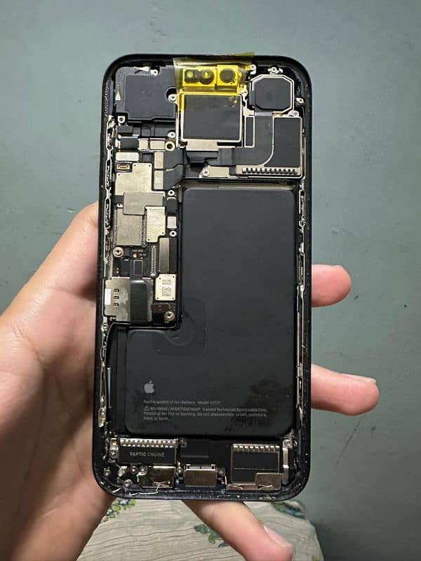 apple iphone 15promax for parts 1