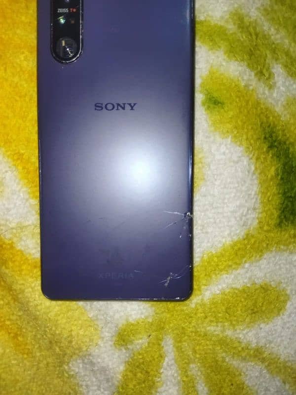 Sony xperia 1 Mark 3 5