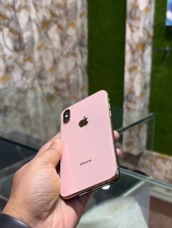 iphone xs 1