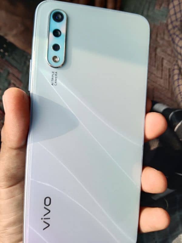 vivo s 1 0