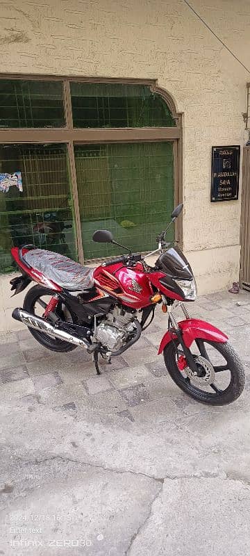 Honda CB 125F 2025 2