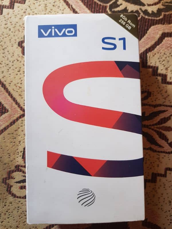 vivo S1 8/256 4