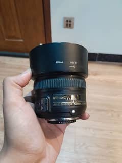 nikon d5300 with nikon lense 50mm 1.8g